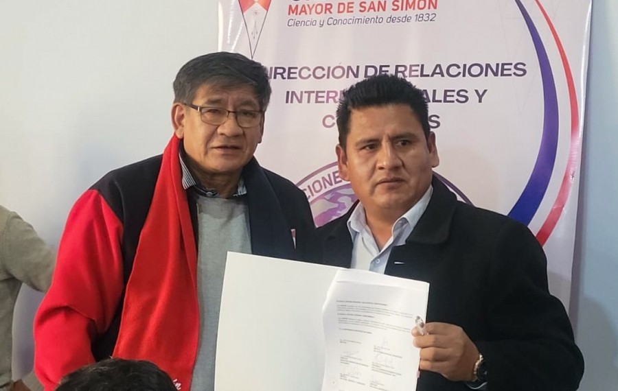 SACABA FIRMA UN CONVENIO CON LA UMSS PARA FORTALECER LA GESTI&Oacute;N MUNICIPAL CON PR&Aacute;CTICAS PREPROFESIONALES
