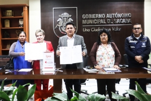 ALCALDE PEDRO GUTI&Eacute;RREZ FIRM&Oacute; UN CONVENIO CON LA ONG IPAS BOLIVIA