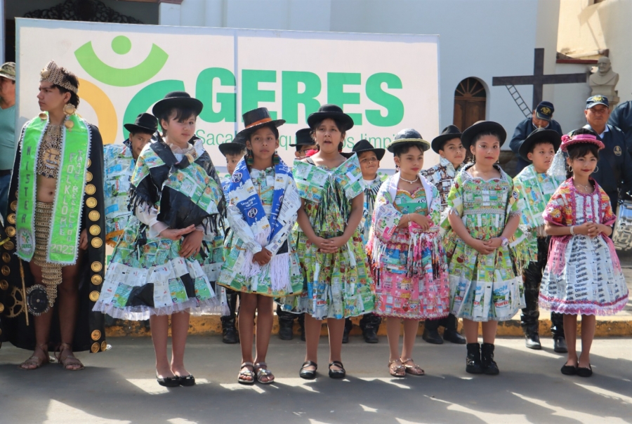 INVITAN AL TERCER FESTIVAL DE TRAJES FOLKL&Oacute;RICOS CON RESIDUOS RECICLABLES EN SACABA ESTE VIERNES 31 DE OCTUBRE