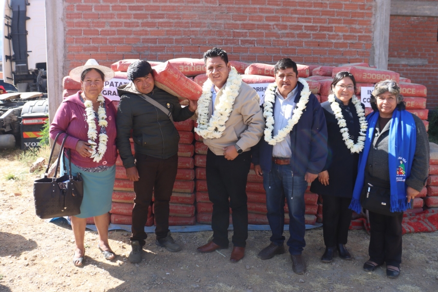 ALCALDE PEDRO GUTI&Eacute;RREZ ENTREG&Oacute; MATERIAL DE CONSTRUCCI&Oacute;N PARA LA IMPLEMEMENTACI&Oacute;N DE TANQUES DE AGUA EN BENEFICI&Oacute; DE M&Aacute;S DE 1.170 HABITANTES DE TRES COMUNIDADES DE SACABA