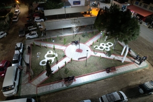 OTB HUAYLLANI GRANDE DEL DISTRITO 4 DE SACABA CUENTA CON UNA REMOZADA PLAZA