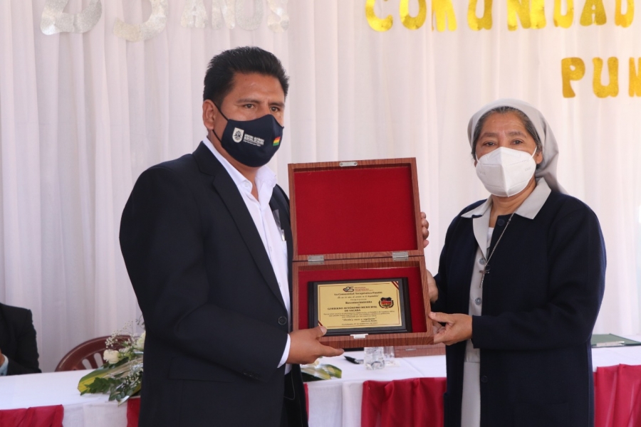 CENTRO TERAP&Eacute;UTICO PUNTITI DE SACABA CELEBRA 25 A&Ntilde;OS