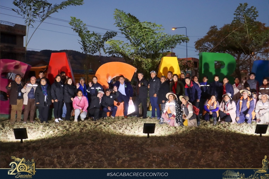 ALCALDE PEDRO GUTI&Eacute;RREZ ENTREG&Oacute; LOS TRABAJOS DE MEJORAMIENTO DE &Aacute;REAS VERDES EN LA AVENIDA VILLAZ&Oacute;N Y ROTONDA HUAYLLANI EN EL DISTRITO 4 DE SACABA