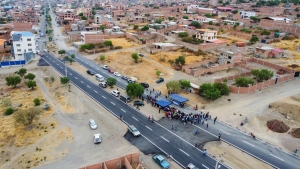 ALCALDE PEDRO GUTI&Eacute;RREZ Y EL GOBERNADOR HUMBERTO S&Aacute;NCHEZ ENTREGARON EL ASFALTADO DE UN TRAMO DE LA AVENIDA CIRCUNVALACI&Oacute;N NORTE Y EL PUENTE HUAYLLANI EN EL DISTRITO 4 DE SACABA