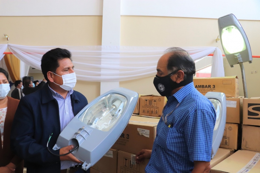 REFUERZAN SEGURIDAD CIUDADANA CON LUMINARIAS NUEVAS EN QUINTANILLA &ndash; DISTRITO 2