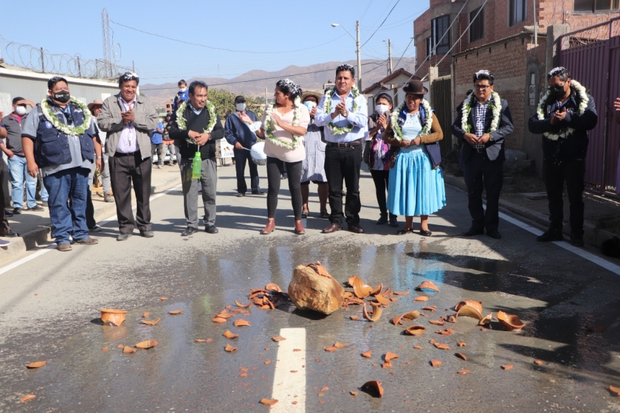 ALCALDE PEDRO GUTI&Eacute;RREZ ENTREGA OBRAS DE MEJORAMIENTO VIAL EN DOS BARRIOS DEL DISTRITO 4