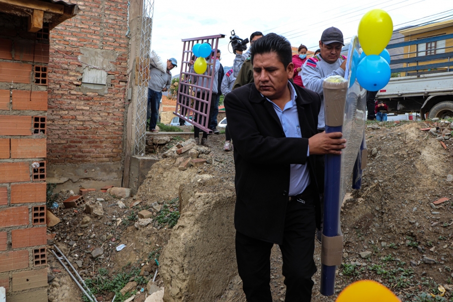 ALCALDE DE SACABA PEDRO GUTI&Eacute;RREZ ENTREG&Oacute; AYUDA Y V&Iacute;VERES A FAMILIAS DE ESCASOS RECURSOS