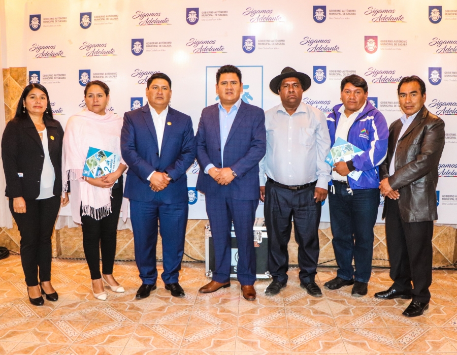 ALCALDE PEDRO GUTI&Eacute;RREZ VIDAURRE BRIND&Oacute; SU INFORME POR LOS DOS A&Ntilde;OS DE GESTI&Oacute;N A LA CABEZA DE LA ALCALD&Iacute;A DE SACABA DESTACANDO AVANCES EN SALUD, SANEAMIENTO B&Aacute;SICO Y EDUCACI&Oacute;N