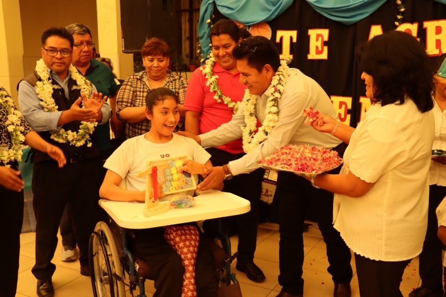 M&Aacute;S DE 140 ESTUDIANTES CON DISCAPACIDAD DE LA U.E. SAN BENITO MENNI DE SACABA SE BENEFICIAN CON MATERIAL L&Uacute;DICO Y EQUIPAMIENTO DE UNA SALA DE ESTIMULACI&Oacute;N MOTRIZ