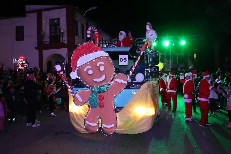 ALEGR&Iacute;A Y UN GRAN ESPECT&Aacute;CULO: FAMILIAS SACABE&Ntilde;AS DISFRUTARON DE LA GRAN ENTRADA NAVIDE&Ntilde;A &ldquo;UNA NAVIDAD EN UNIDAD&rdquo;