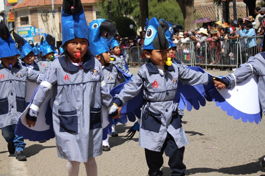 SACABA INICIA LOS FESTEJOS A LOS NI&Ntilde;OS CON UN DESFILE, ALISTAN UN AGASAJO EN EL PARQUE PREHIST&Oacute;RICO PARA ESTE 12 DE ABRIL