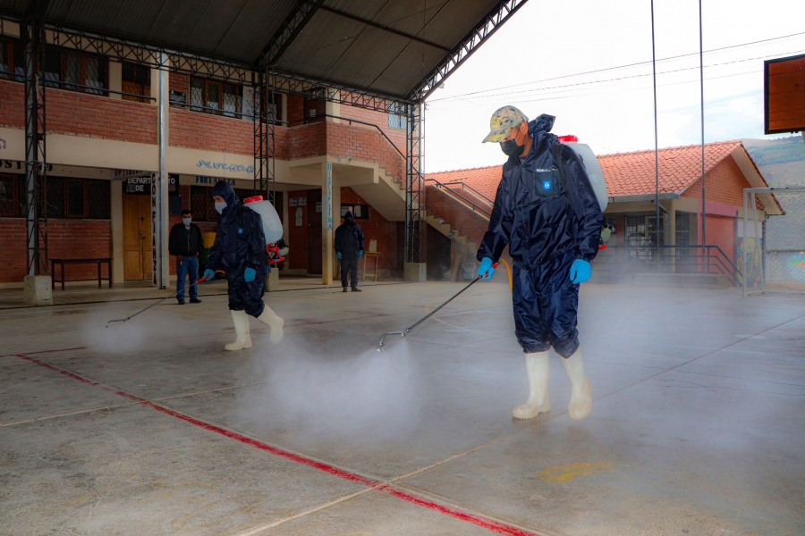 DESINFECCI&Oacute;N Y FUMIGACI&Oacute;N LLEG&Oacute; A UNIDADES EDUCATIVAS Y CALLES DEL DISTRITO 7 DE SACABA